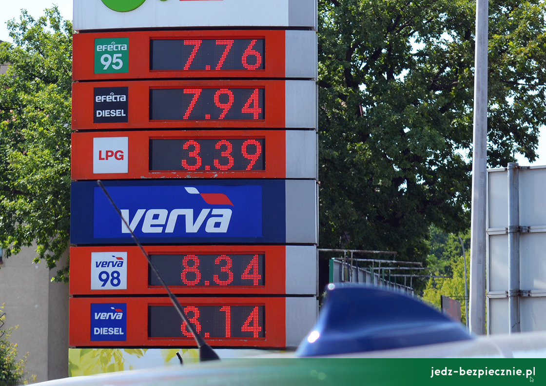 Z rynku - UOKiK bada rynek paliw i kszałtowanie cen przez PKN Orlen i Grupę Lotos
